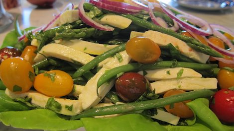 Abhishek Duggal ‘s Yellow Heirloom Tomato Caprese with Asparagus and Green Beans