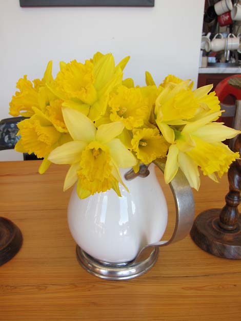 Daffodil Bouquet | Blog | Heirloom Meals: Savoring Yesterday's ...